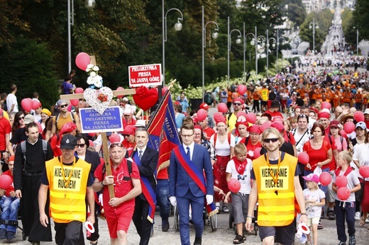 Pielgrzymka na Jasną Górę u celu - cz. 1.
