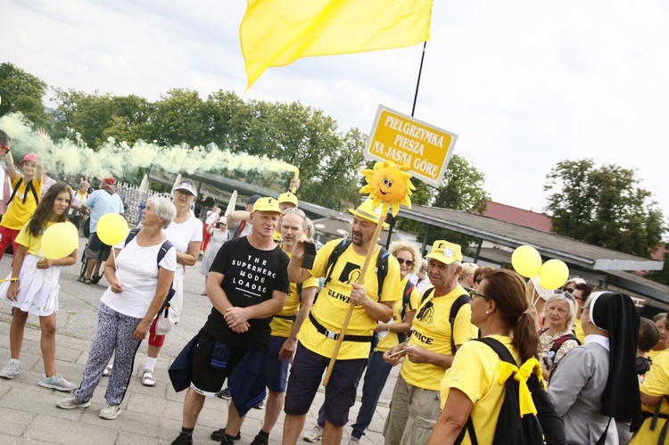 Pielgrzymka na Jasną Górę u celu - cz. 1.