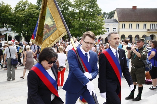 Pielgrzymka na Jasną Górę u celu - cz. 1.