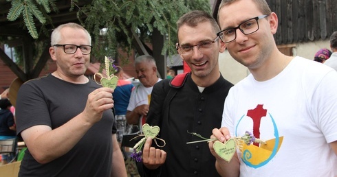 Tak świętowali na Hali Boraczej w 2019 r. księża podczas spotkania EwB poświęconego sakramentowi kapłaństwa.