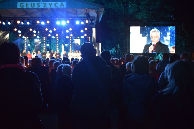 Koncert uwielbienia w Głuszycy