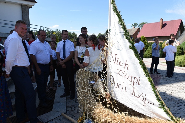 Dożynki u Fatimskiej Pani w Borkach 