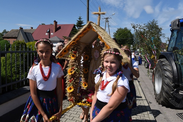 Dożynki u Fatimskiej Pani w Borkach 