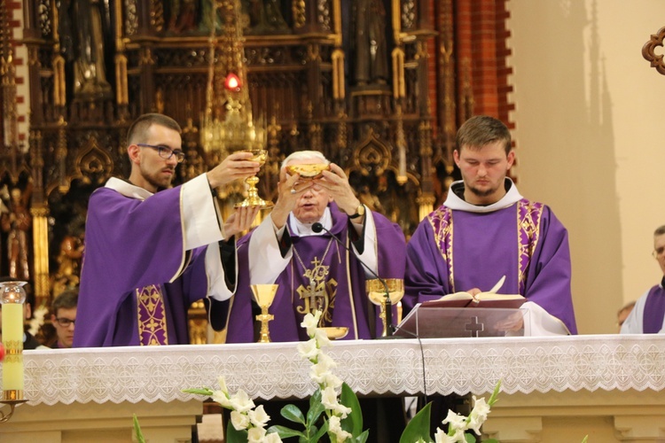 Pogrzeb o. Stanisława Paszewskiego OFM