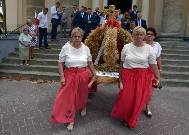 Dożynki w Przysusze