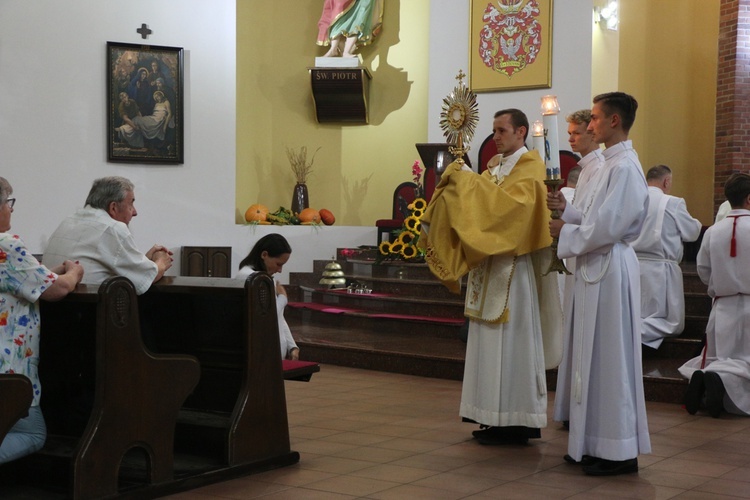 Nabożeństwo do św. Szarbela w Oleśnicy