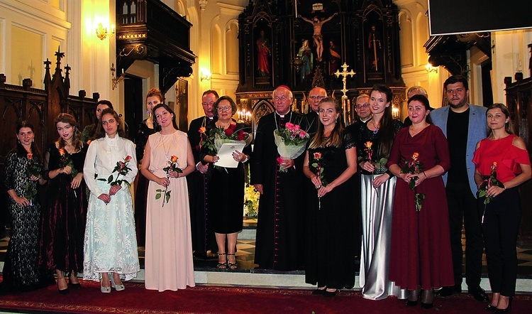 Po Eucharystii odbył się koncert.