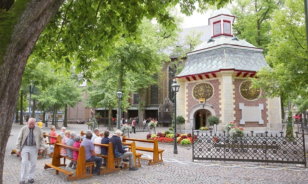 Kaplica Cudownego Obrazu zbudowana przez kupca Busmana jest centralnym punktem sanktuarium.