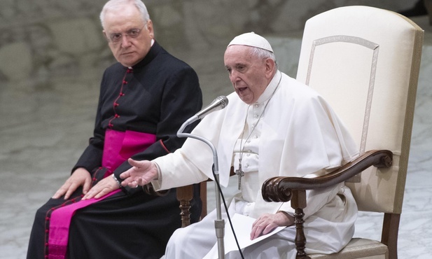 Franciszek zachęca Polaków do dzielenia się z potrzebującymi