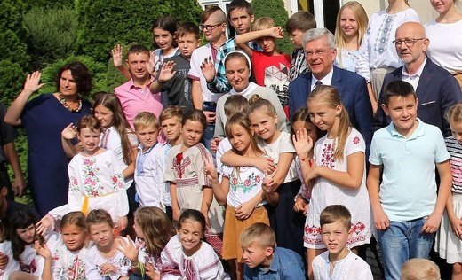 Marszałek Senatu wśród dzieci z Żytomierza i Kijowa na kolonii w Bielsku-Białej Lipniku