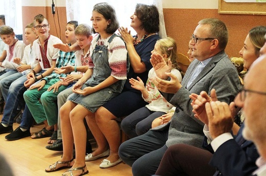 Marszałek Senatu wśród dzieci z Żytomierza i Kijowa na kolonii w Bielsku-Białej Lipniku