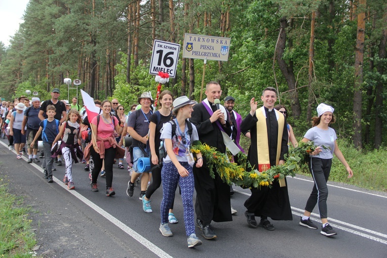 Grupa 16