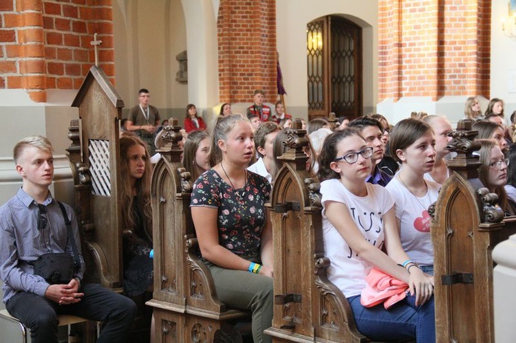 Msza św. z abp. Stanisławem Budzikiem w czasie SMAL