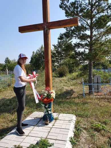 Porządkowanie polskich cmentarzy w Kazachstanie