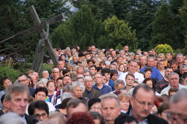 Pasierbiec. Wprowadzenie relikwii misjonarzy męczenników