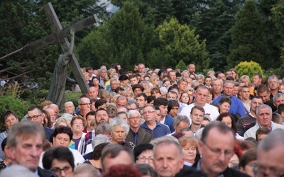 Pasierbiec. Oni tutaj są. Są nadziei promiennym znakiem