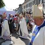 Jubileuszowa Msza św. na rynku w Myślenicach