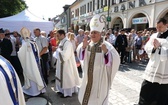 Jubileuszowa Msza św. na rynku w Myślenicach