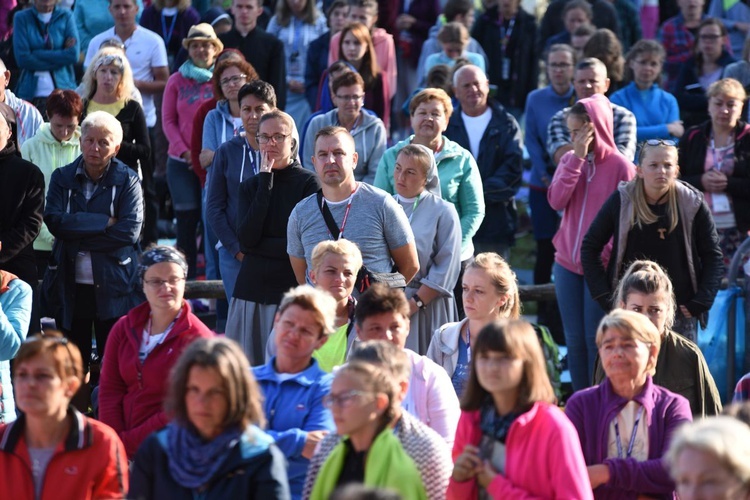 Nabożeństwo i Msza św. w Trzebniowie