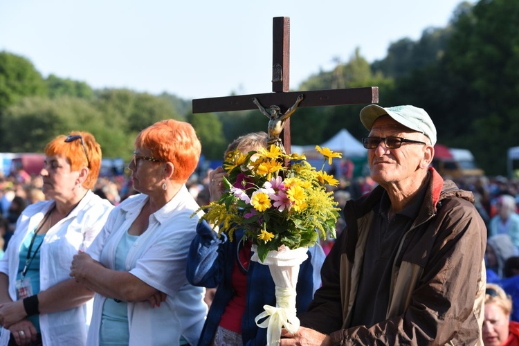 Nabożeństwo i Msza św. w Trzebniowie