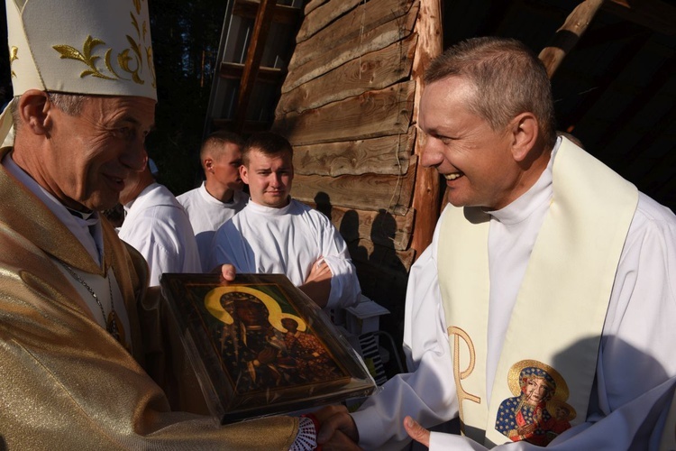 Nabożeństwo i Msza św. w Trzebniowie