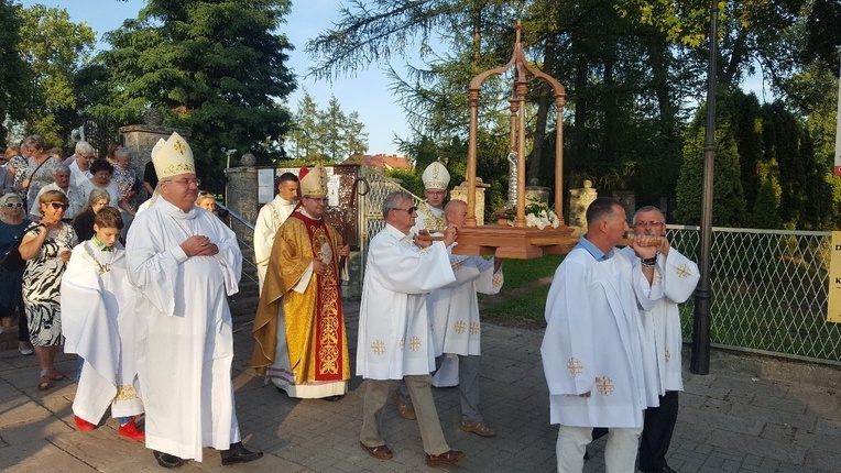 Odpust bł. Wincentego Kadłubka w opactwie cystersów w Jędrzejowie.