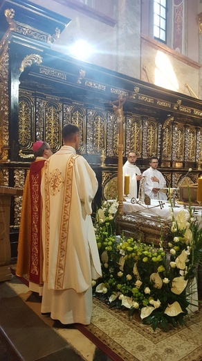 Odpust bł. Wincentego Kadłubka w opactwie cystersów w Jędrzejowie.