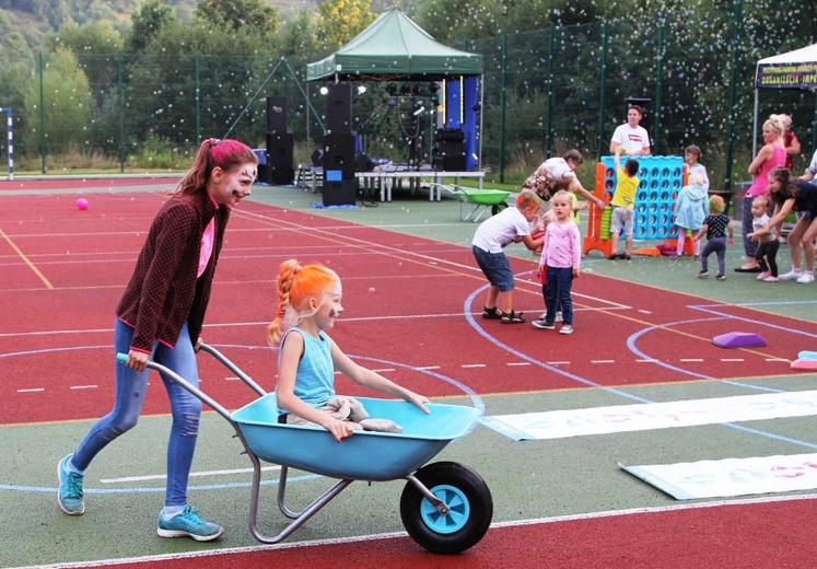 29. Kamesznickie Dni Trzeźwości - piknik parafialny w Kamesznicy Górnej