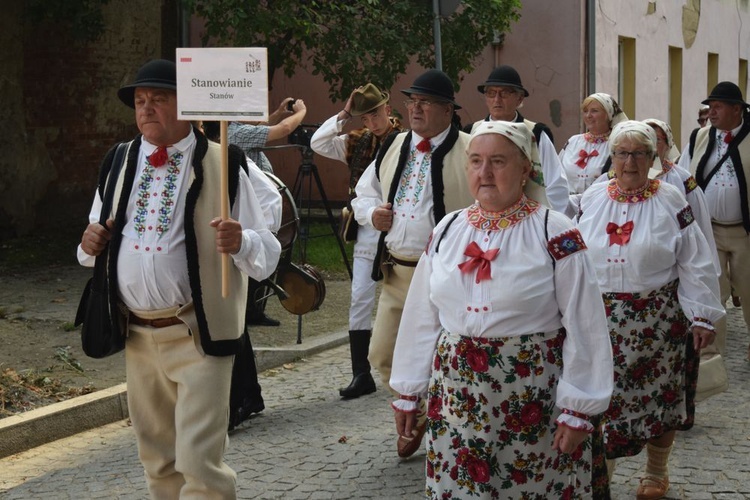 Folklorystyczny festiwal Bukowińskie Spotkania w Dzierżoniowie