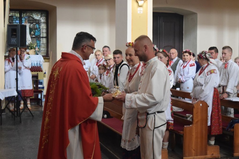 Folklorystyczny festiwal Bukowińskie Spotkania w Dzierżoniowie