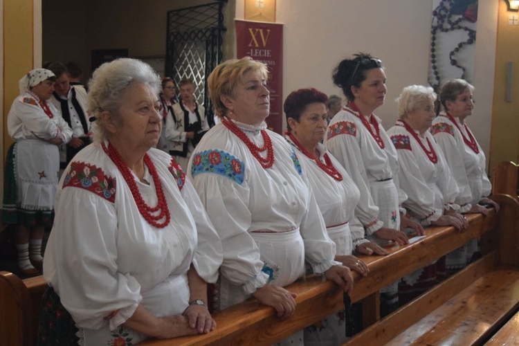 Folklorystyczny festiwal Bukowińskie Spotkania w Dzierżoniowie