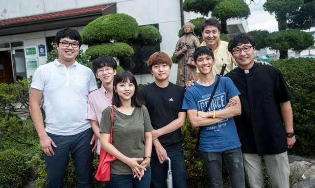 Młodzi na rzecz pokoju między Koreami
