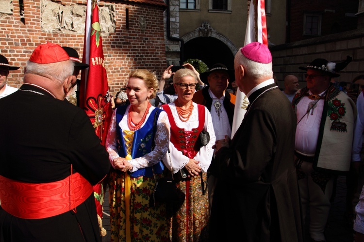 Msza św. na Wawelu i przemarsz z okazji 100-lecia Związku Podhalan