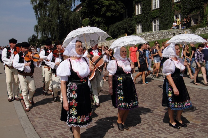 Msza św. na Wawelu i przemarsz z okazji 100-lecia Związku Podhalan