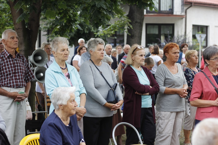 Msza św. przy kapliczce św. Rocha