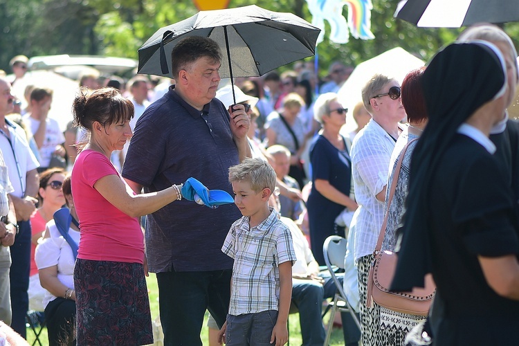 Stoczek Klasztorny. Odpust w sanktuarium Matki Bożej Pokoju