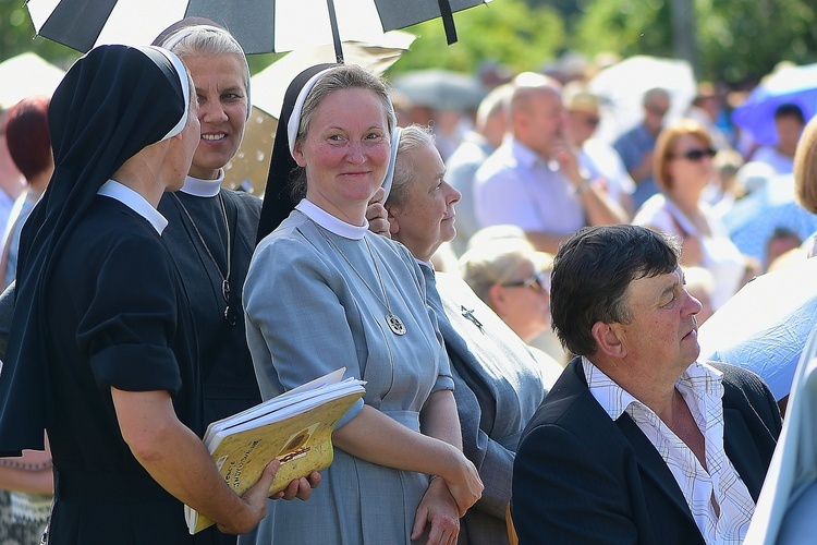 Stoczek Klasztorny. Odpust w sanktuarium Matki Bożej Pokoju