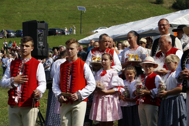 Msza św. Polaków, Czechów i Słowaków na Trzycatku