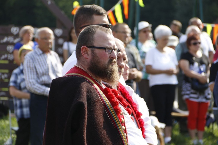 Msza św. Polaków, Czechów i Słowaków na Trzycatku