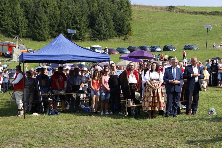 Msza św. Polaków, Czechów i Słowaków na Trzycatku