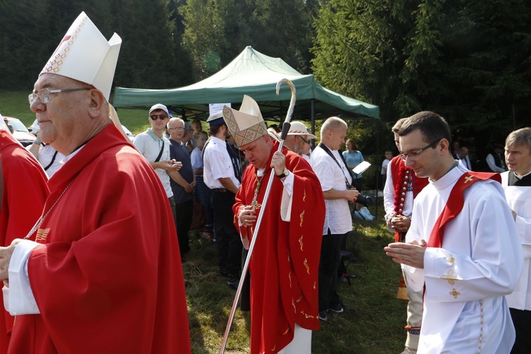 Msza św. Polaków, Czechów i Słowaków na Trzycatku