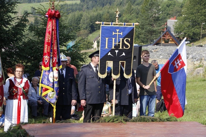 Msza św. Polaków, Czechów i Słowaków na Trzycatku