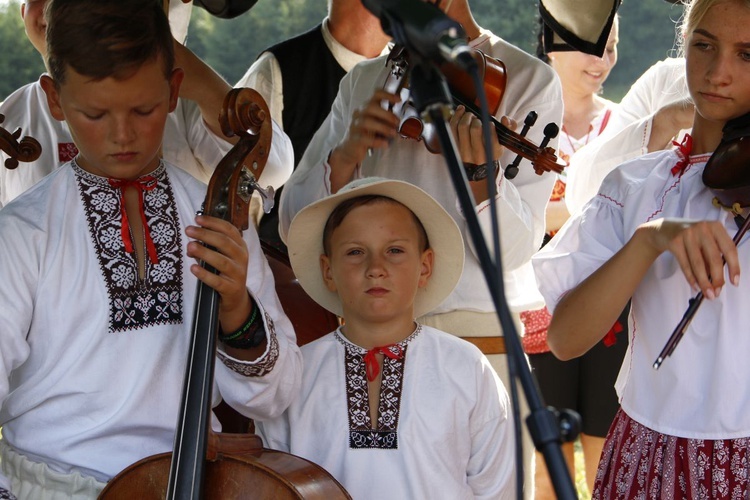 Msza św. Polaków, Czechów i Słowaków na Trzycatku