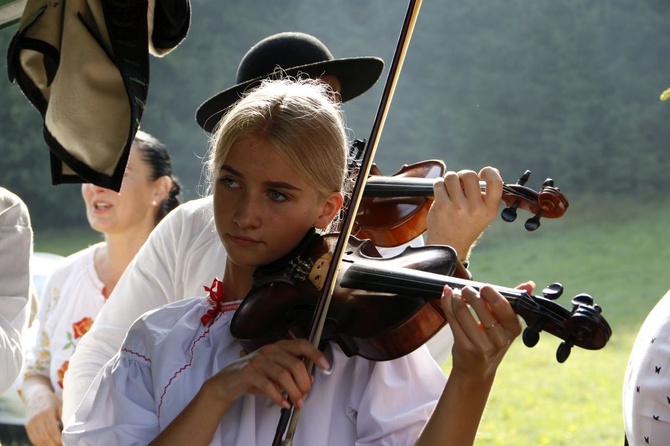 Msza św. Polaków, Czechów i Słowaków na Trzycatku