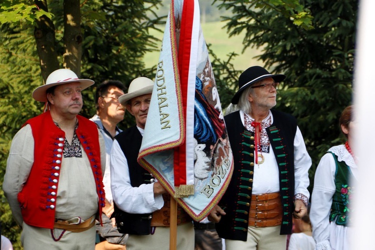 Msza św. Polaków, Czechów i Słowaków na Trzycatku