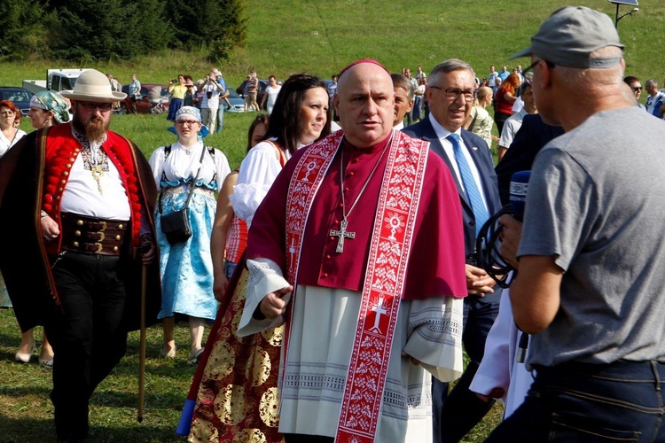 Msza św. Polaków, Czechów i Słowaków na Trzycatku