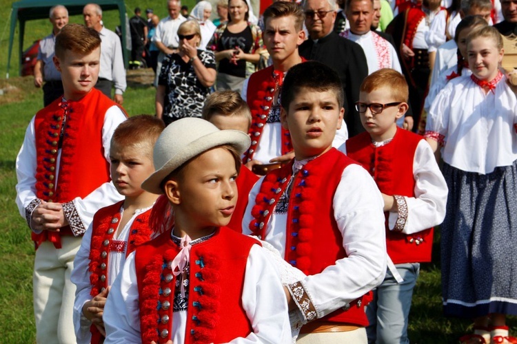 Msza św. Polaków, Czechów i Słowaków na Trzycatku