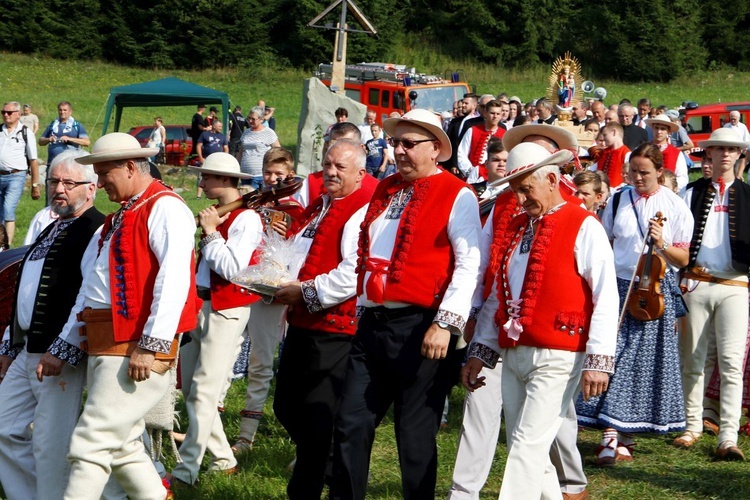 Msza św. Polaków, Czechów i Słowaków na Trzycatku