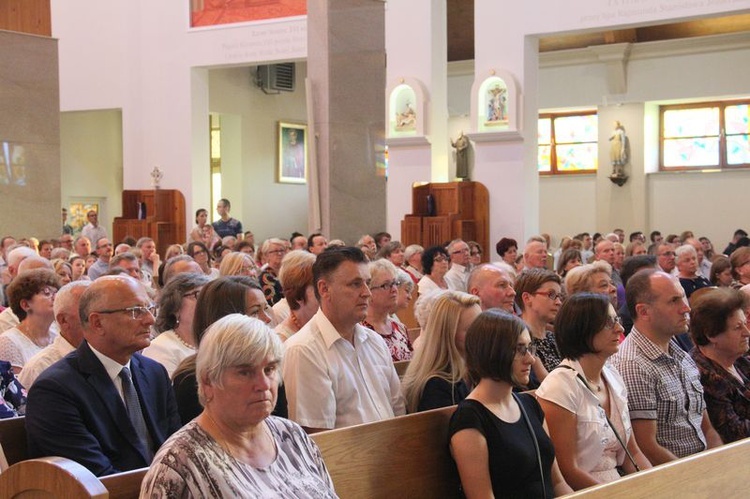 Wprowadzenie nowego proboszcza w parafii Matki Bożej Różańcowej w Lublinie.