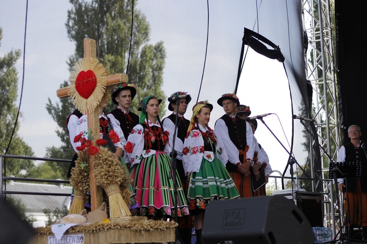 Walewice. Dożynki województwa łódzkiego